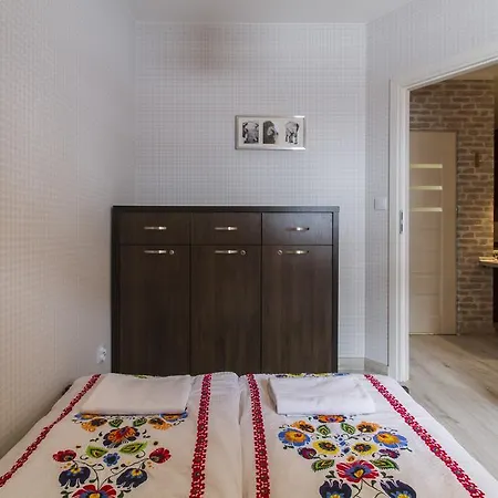 Apartment Udanypobyt Apartamenty Skocznia