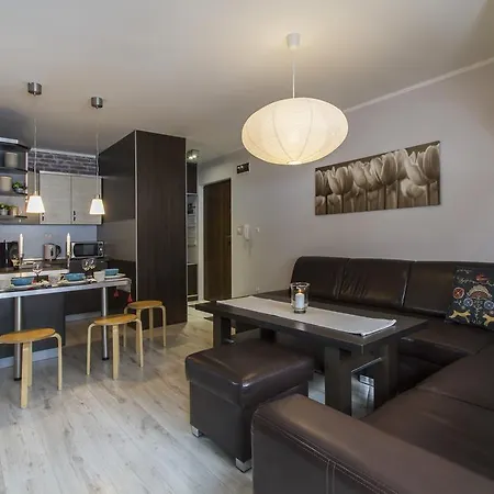 Udanypobyt Skocznia Apartmán *
